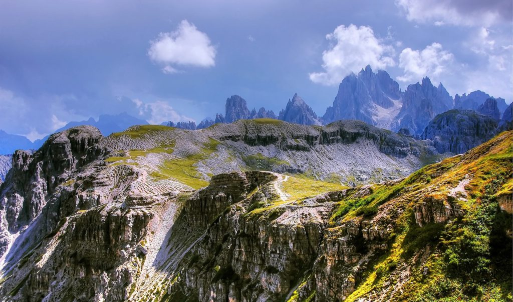 dolomites-2342967_1920_mini